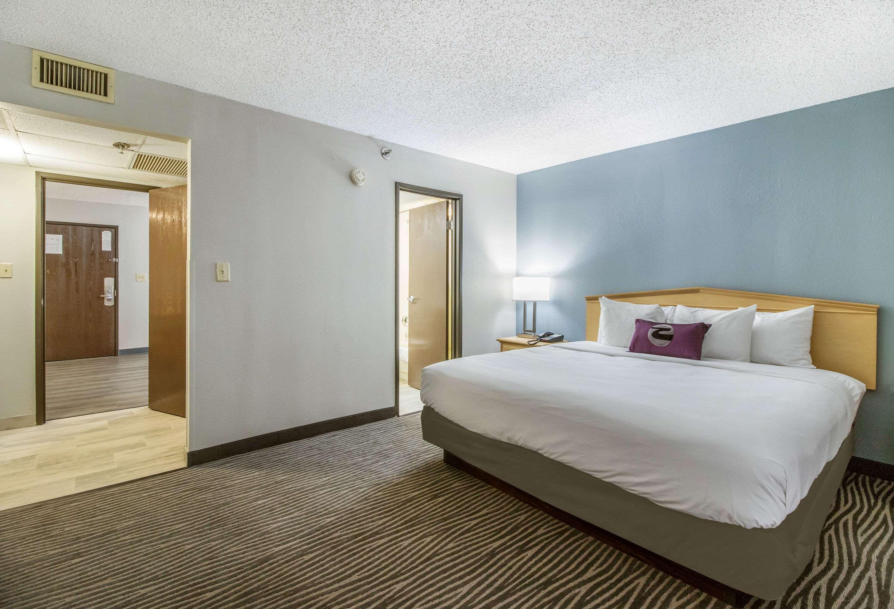 Clarion Northwest Hotel Jackson