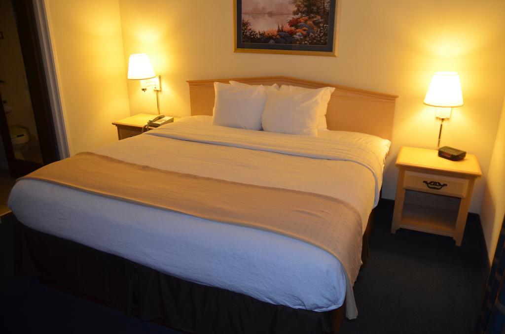 Hotel Clarion Northwest 3*