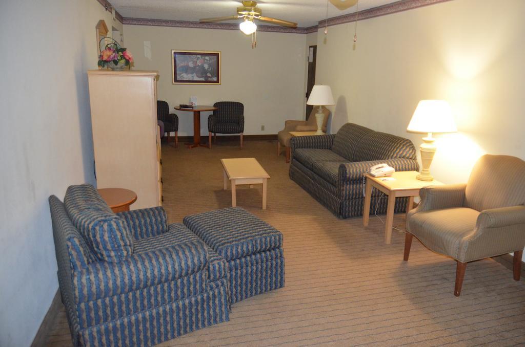 Clarion Northwest Hotel Jackson